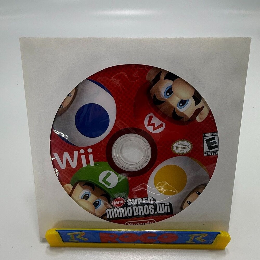 New Super Mario Bros. Wii (Nintendo Wii, 2009) Disc Only - Wii Game Disc